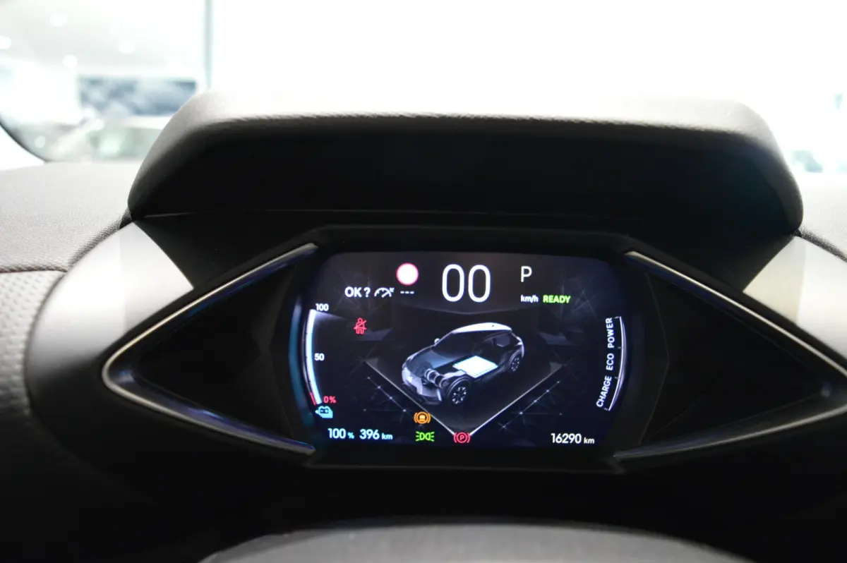 Ligne Business 54 kWh - CAMERA - NIEUWSTAAT! - STOELVERWARMING