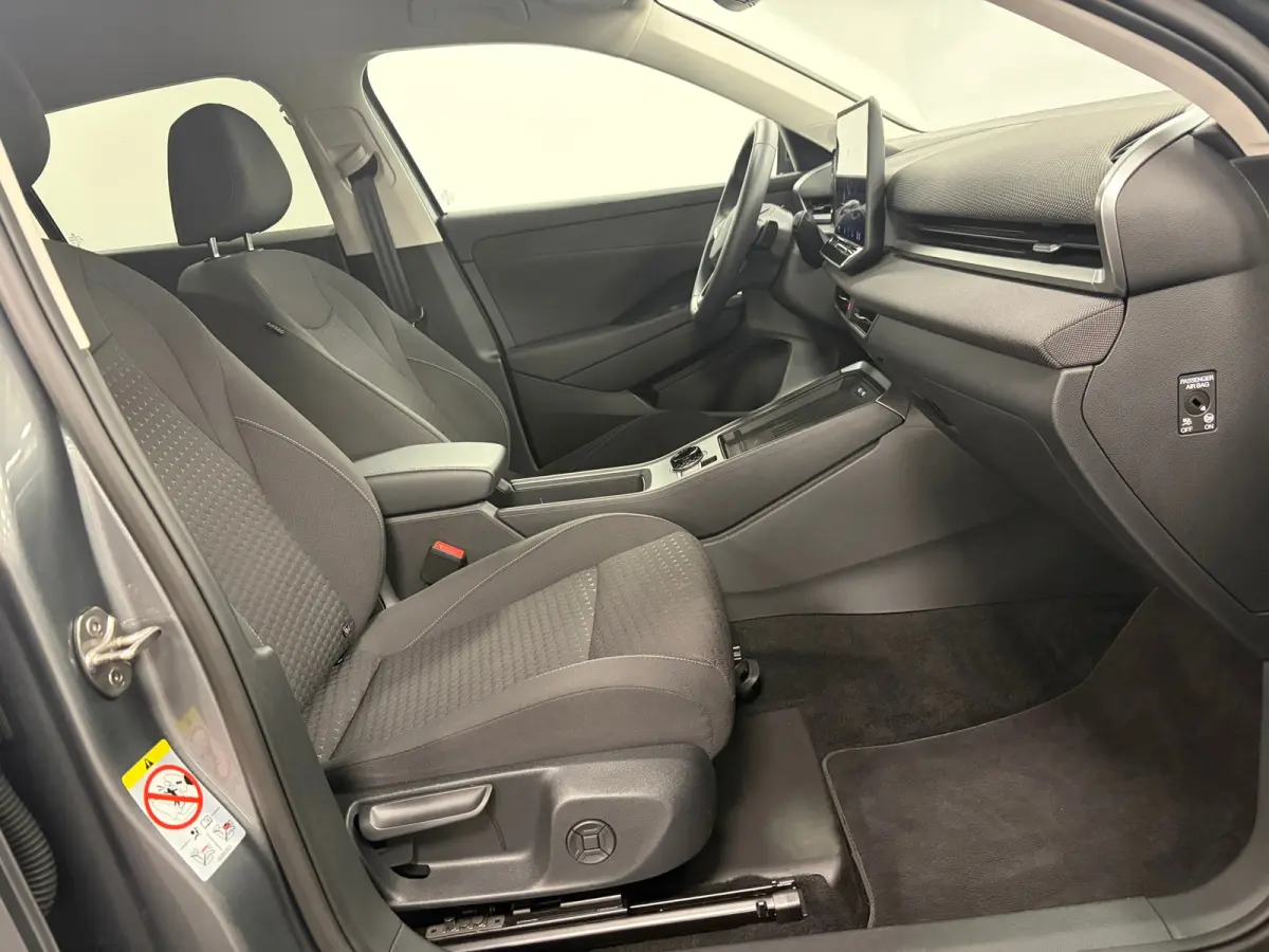 1.5 eTsi Life First Edition*Autmoaat*116PK*Camera*Stoelverwarming*Cruise-Control*PDC*Xenon*