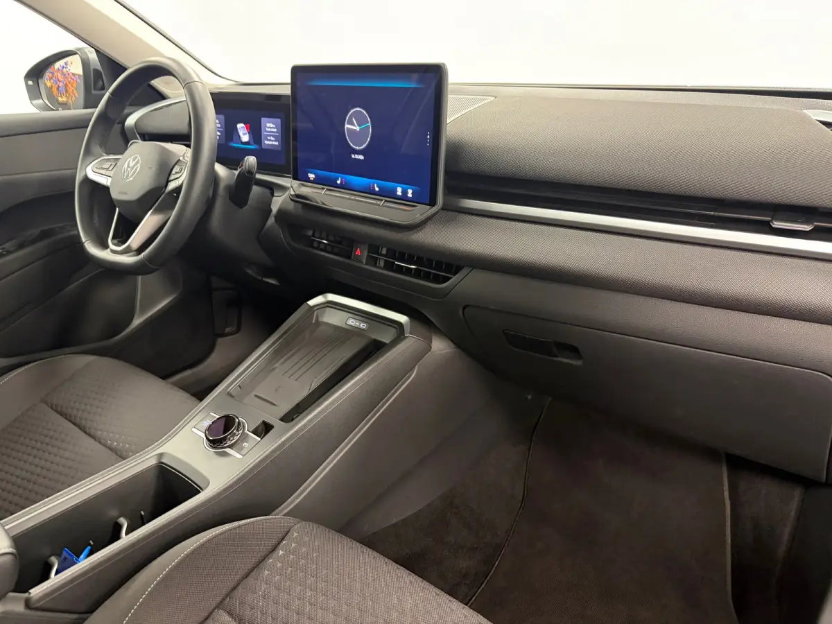 1.5 eTsi Life First Edition*Autmoaat*116PK*Camera*Stoelverwarming*Cruise-Control*PDC*Xenon*