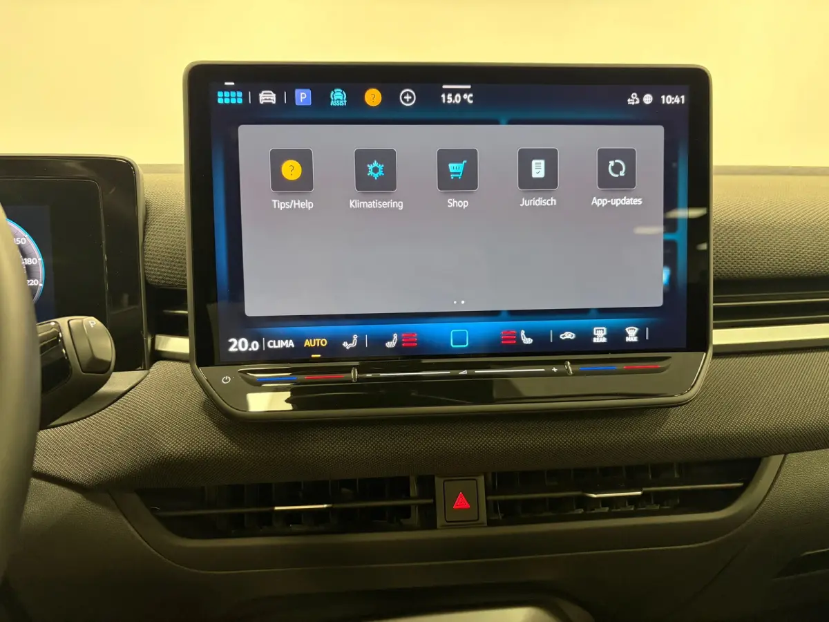 1.5 eTsi Life First Edition*Autmoaat*116PK*Camera*Stoelverwarming*Cruise-Control*PDC*Xenon*