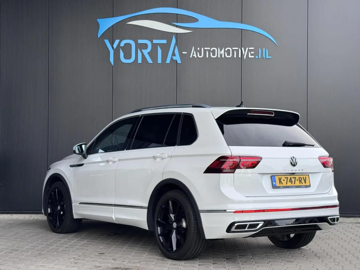 1.5 TSI 3x R Line NL AUTO|PANO|ELEK. HAAK|MATRIX LED