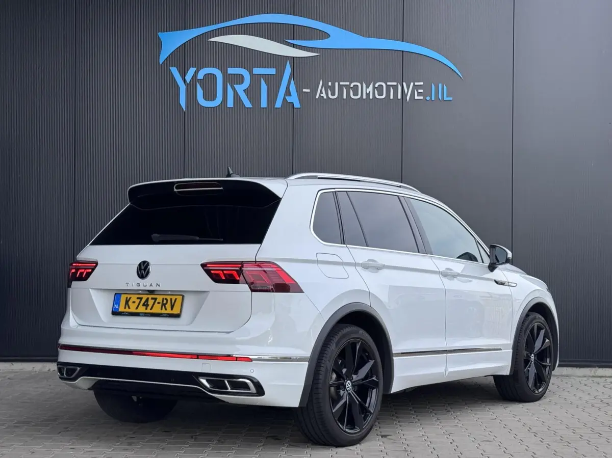 1.5 TSI 3x R Line NL AUTO|PANO|ELEK. HAAK|MATRIX LED