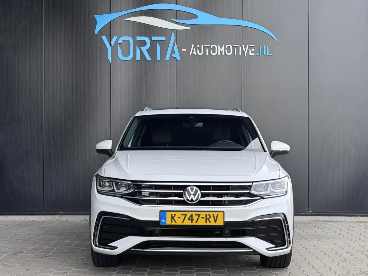 1.5 TSI 3x R Line NL AUTO|PANO|ELEK. HAAK|MATRIX LED