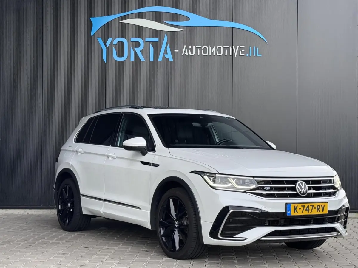 1.5 TSI 3x R Line NL AUTO|PANO|ELEK. HAAK|MATRIX LED