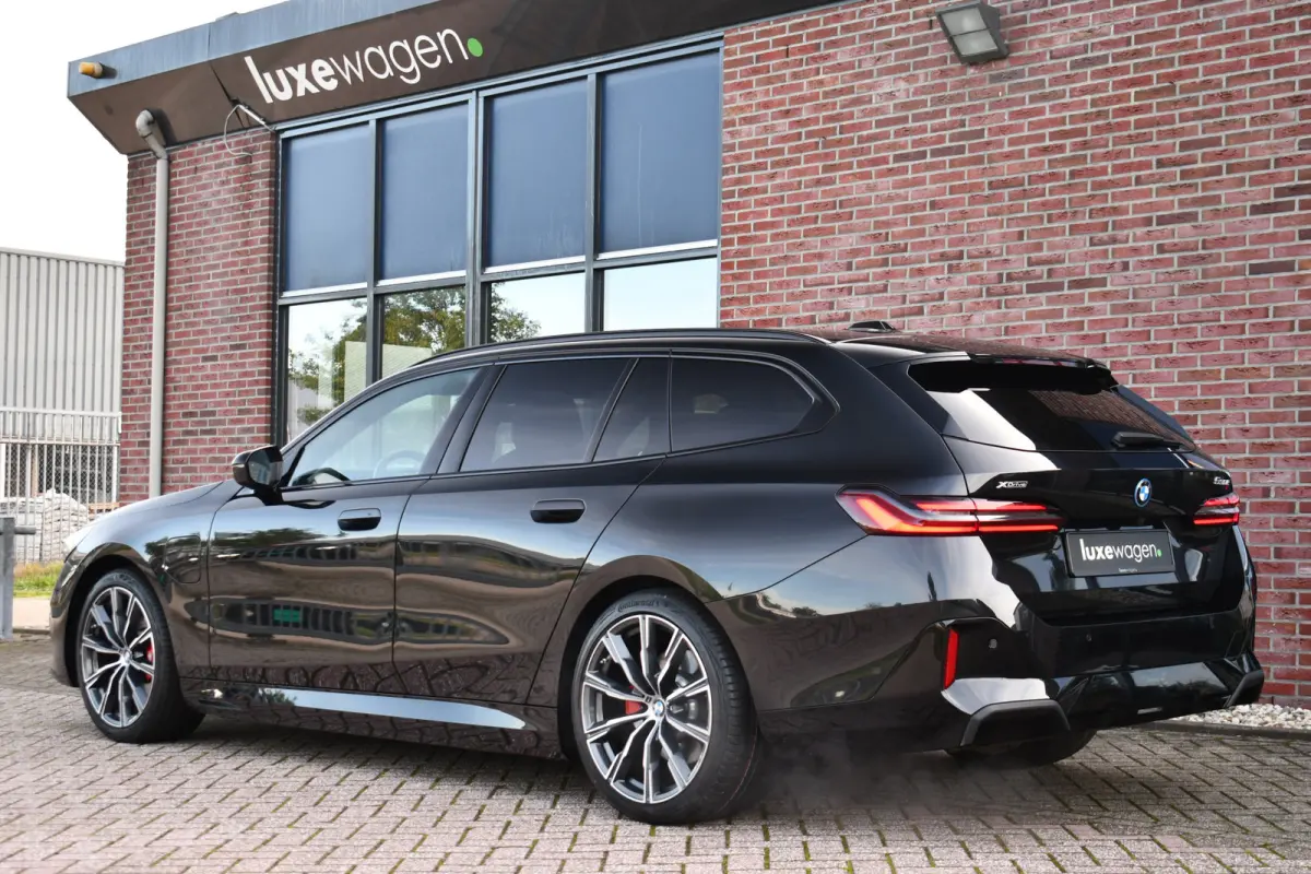 530e xDrive M-Sport Pro Pano Trekh 360 HUD H/K 20inch