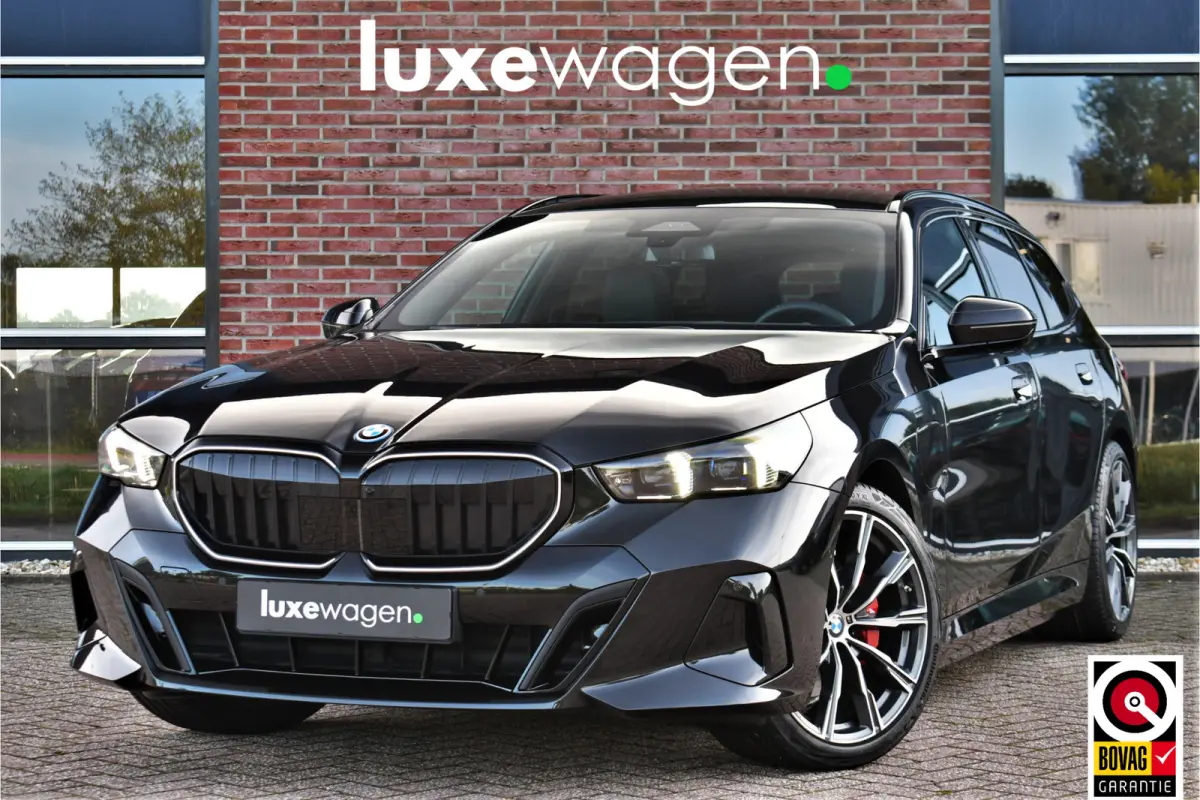 530e xDrive M-Sport Pro Pano Trekh 360 HUD H/K 20inch