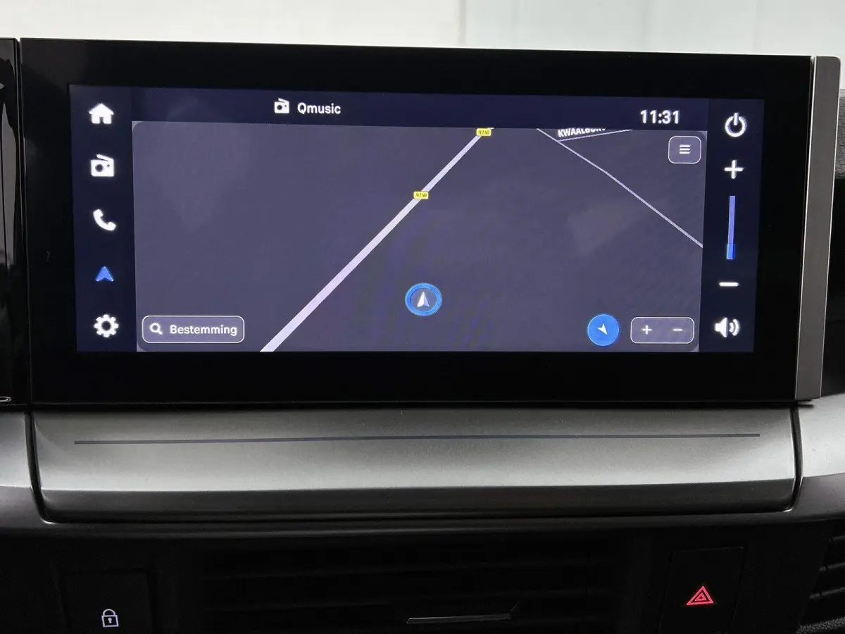 1.2 145pk Hybrid GS 7p. Automaat | Dakrails | Navigatie | Climate Control | Cruise Control | Achteruitrijcamera | LED | 17" Lichtmetalen Velgen | Dodehoekdetectie | Verwarmbare Voorstoelen/S