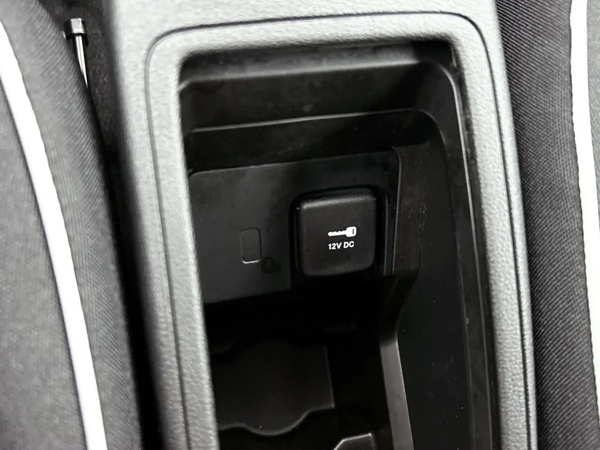 118pk Urban 42 kWh Automaat | Apple Carplay/Android Auto | Dodehoekdetectie | Camera | Climate Control | Cruise Control | Parkeersensoren Voor + Achter |