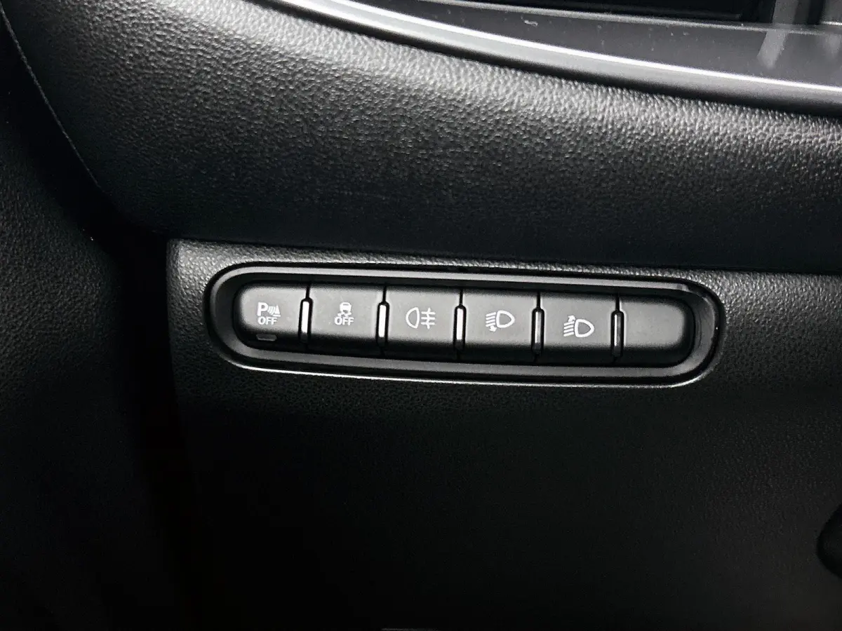 118pk Urban 42 kWh Automaat | Apple Carplay/Android Auto | Dodehoekdetectie | Camera | Climate Control | Cruise Control | Parkeersensoren Voor + Achter |