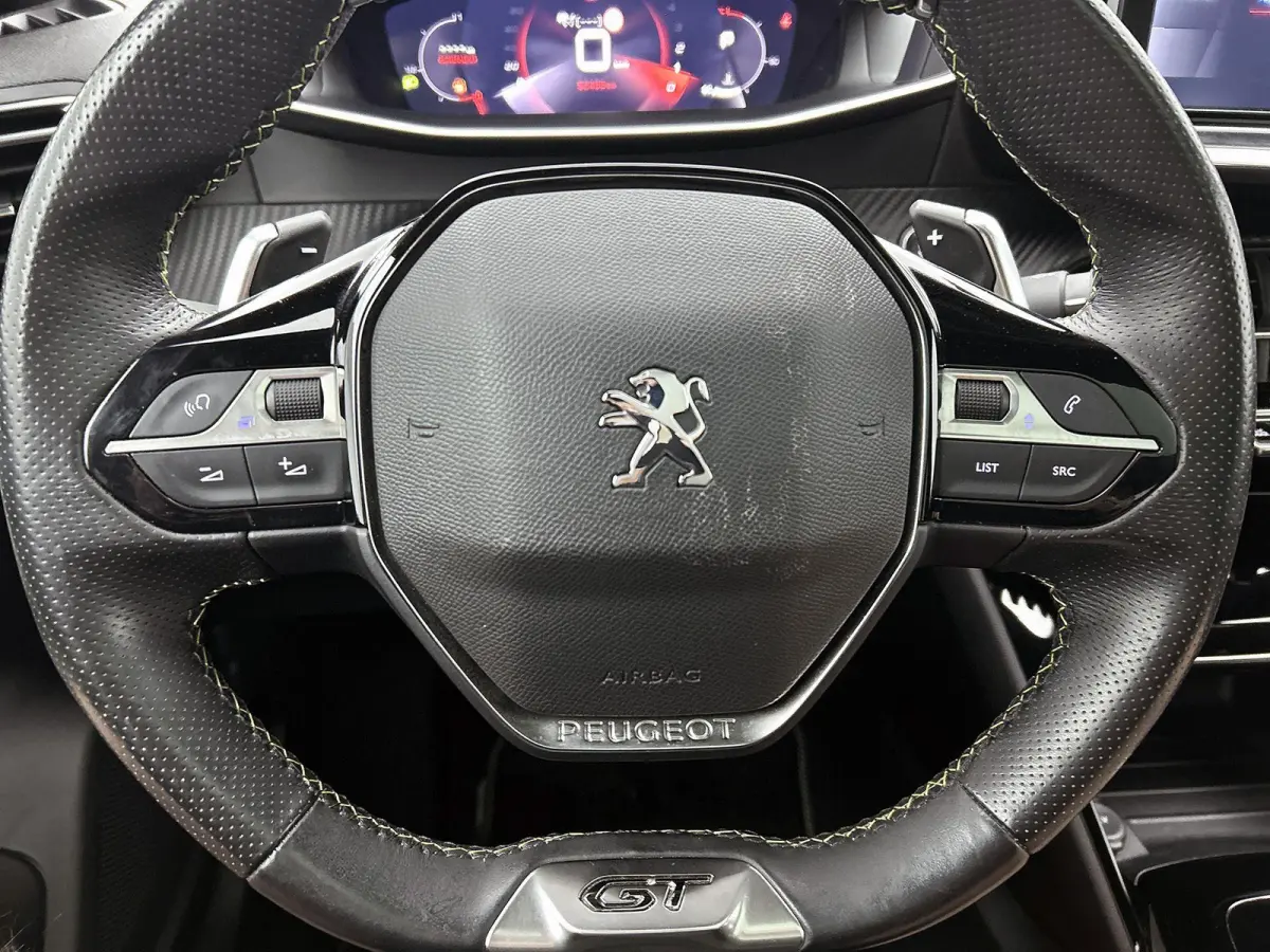 1.2 155pk GT Automaat | 1ste Eigenaar | FOCAL | Schuif-/Kanteldak | Adaptieve Cruise Control | Navigatie | Climate Control | Keyless Entry/Start | 18"LMV | Stoelverwarming | Apple Carplay/An