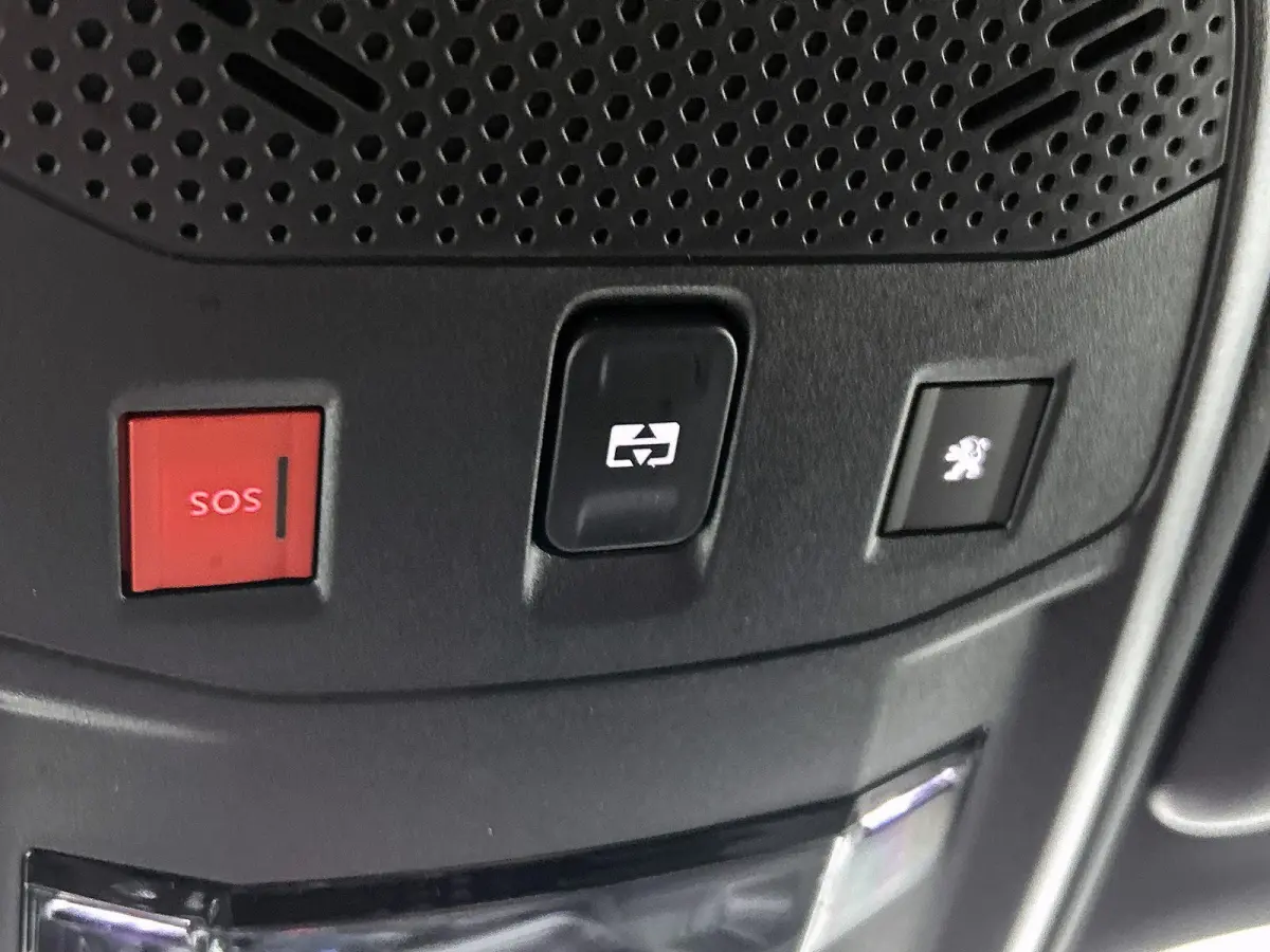 1.2 155pk GT Automaat | 1ste Eigenaar | FOCAL | Schuif-/Kanteldak | Adaptieve Cruise Control | Navigatie | Climate Control | Keyless Entry/Start | 18"LMV | Stoelverwarming | Apple Carplay/An