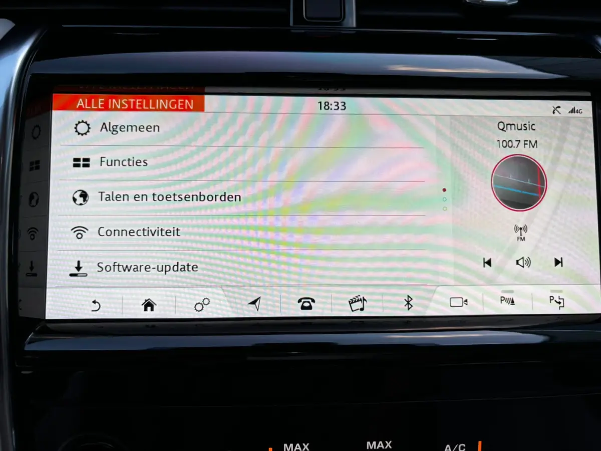 P300e 1.5 R-Dynamic HSE 56715KM|KEYLESS|LEDER|CARPLAY|STOELVER|CAMERA