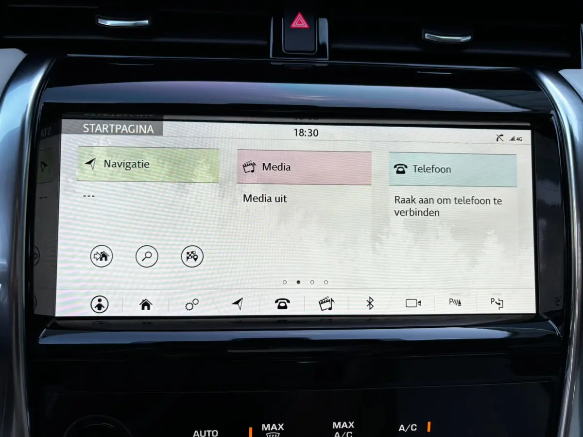 P300e 1.5 R-Dynamic HSE 56715KM|KEYLESS|LEDER|CARPLAY|STOELVER|CAMERA