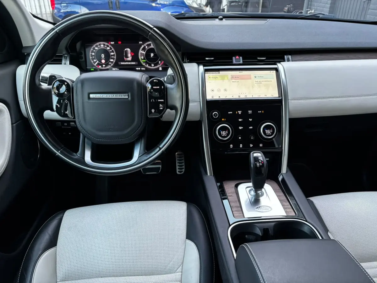 P300e 1.5 R-Dynamic HSE 56715KM|KEYLESS|LEDER|CARPLAY|STOELVER|CAMERA