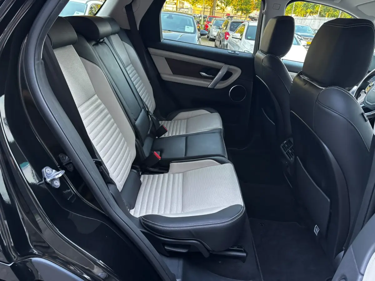 P300e 1.5 R-Dynamic HSE 56715KM|KEYLESS|LEDER|CARPLAY|STOELVER|CAMERA