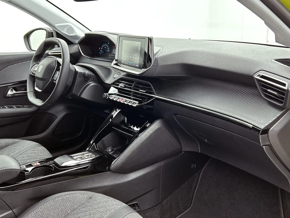 EV Style 50 kWh 136pk Automaat | 3-Fase Laden | Climate Control | Navigatie via Apple Carplay/Android Auto | Cruise Control | Parkeersensoren Achter | LED Koplampen |
