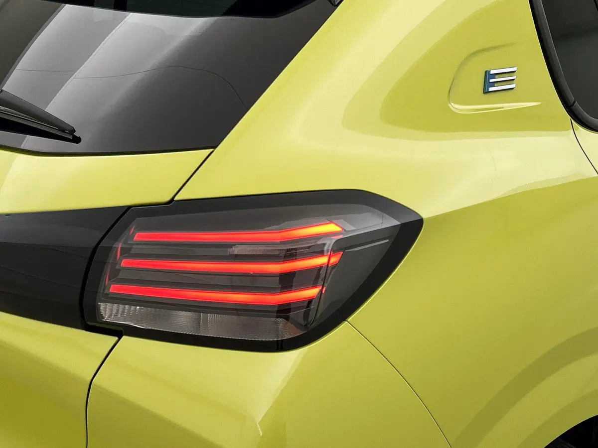 EV Style 50 kWh 136pk Automaat | 3-Fase Laden | Climate Control | Navigatie via Apple Carplay/Android Auto | Cruise Control | Parkeersensoren Achter | LED Koplampen |