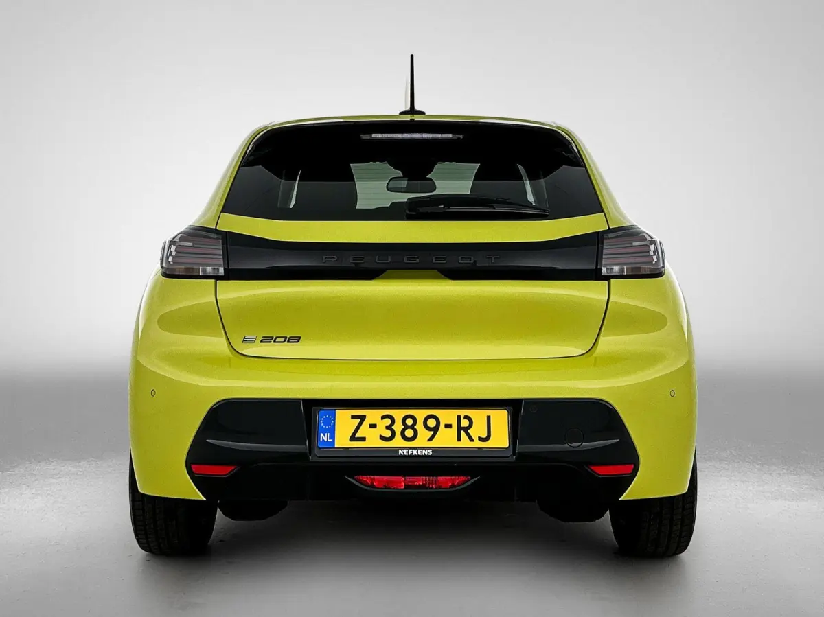 EV Style 50 kWh 136pk Automaat | 3-Fase Laden | Climate Control | Navigatie via Apple Carplay/Android Auto | Cruise Control | Parkeersensoren Achter | LED Koplampen |