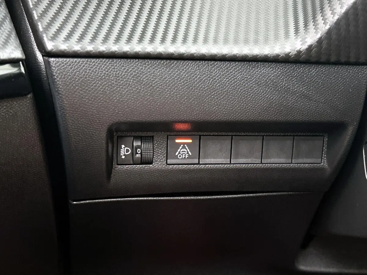 EV Style 50 kWh 136pk Automaat | 3-Fase Laden | Climate Control | Navigatie via Apple Carplay/Android Auto | Cruise Control | Parkeersensoren Achter | LED Koplampen |