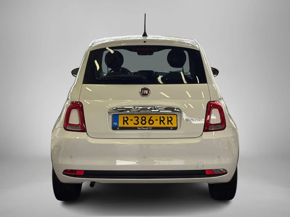 1.0 Hybrid Club | Airco | Apple Carplay/Android Auto | Parkeersensoren
