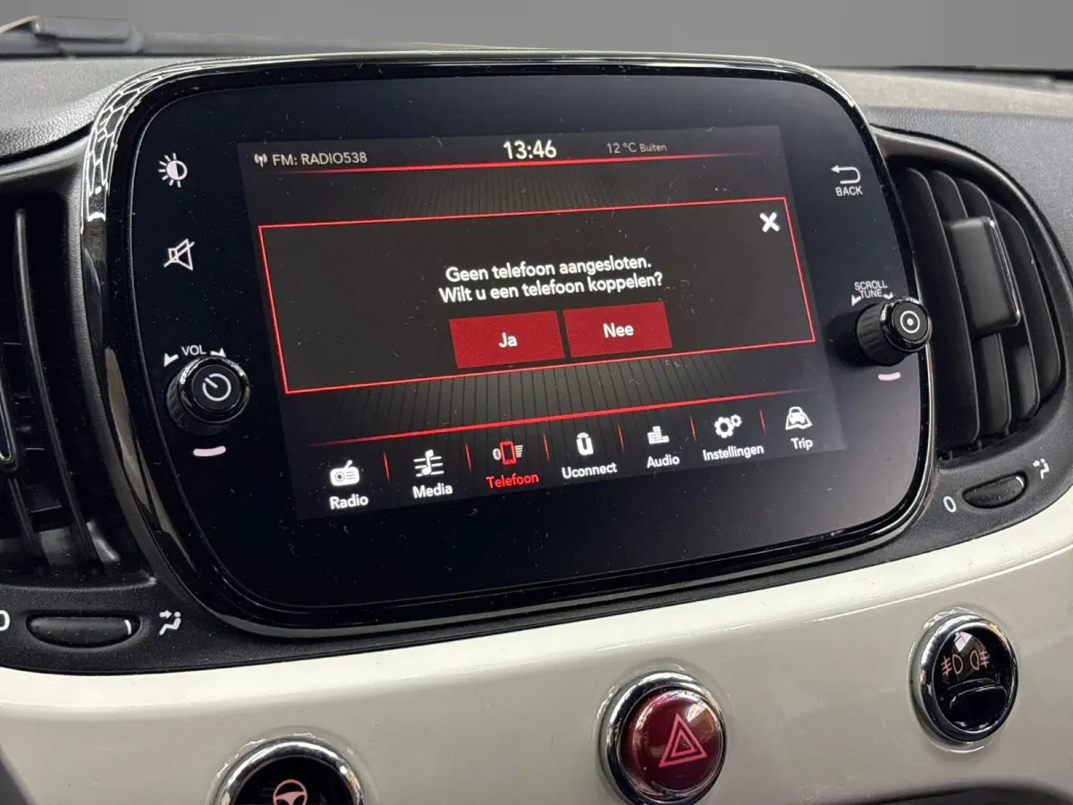 1.0 Hybrid Club | Airco | Apple Carplay/Android Auto | Parkeersensoren