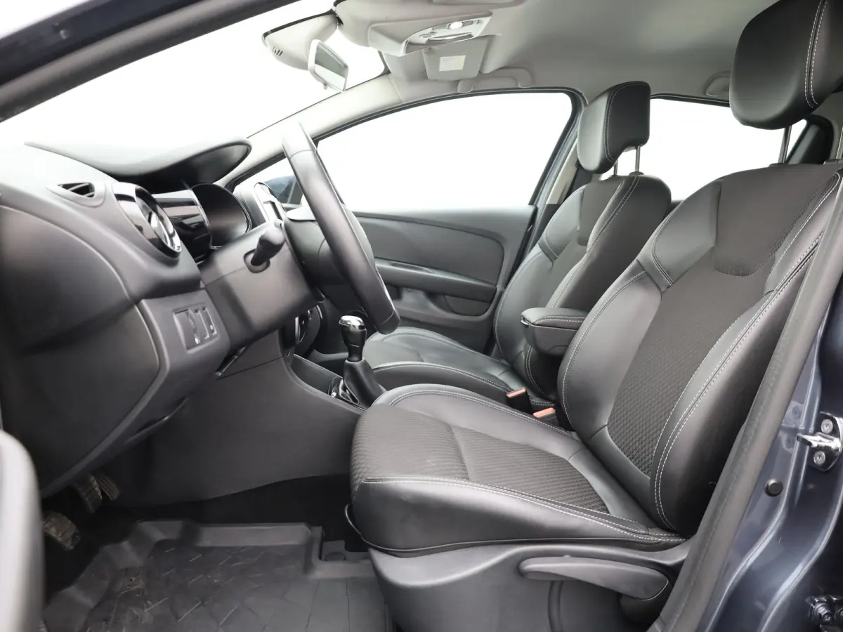 0.9 TCe Limited | Keyless | Camera | Trekhaak afnb. | Prijs Rijklaar!!