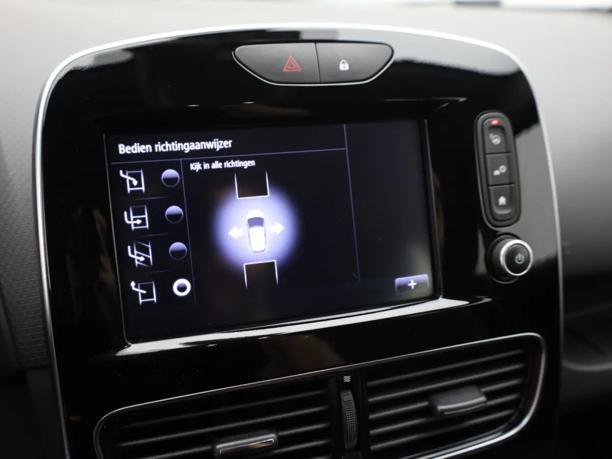 0.9 TCe Limited | Keyless | Camera | Trekhaak afnb. | Prijs Rijklaar!!
