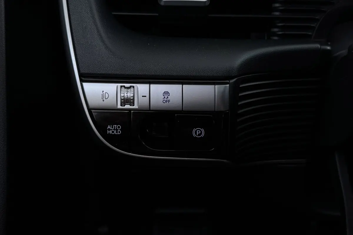 Style 58 kWh | Trekhaak | 96.5% SOH | Camera | CarPlay | Stuur-/Stoelverwarming | Climate Control |