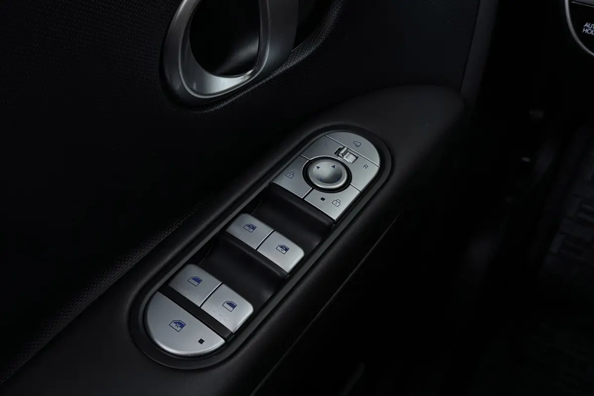 Style 58 kWh | Trekhaak | 96.5% SOH | Camera | CarPlay | Stuur-/Stoelverwarming | Climate Control |