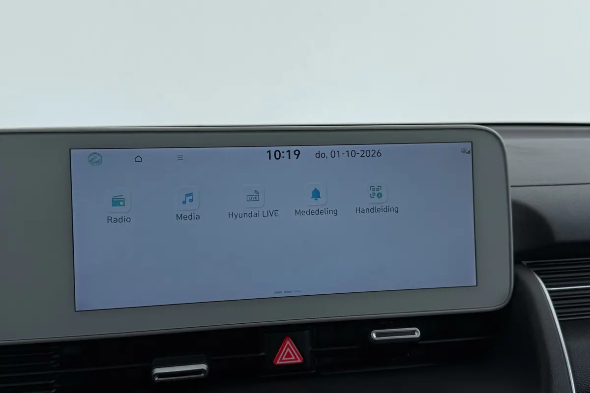 Style 58 kWh | Trekhaak | 96.5% SOH | Camera | CarPlay | Stuur-/Stoelverwarming | Climate Control |