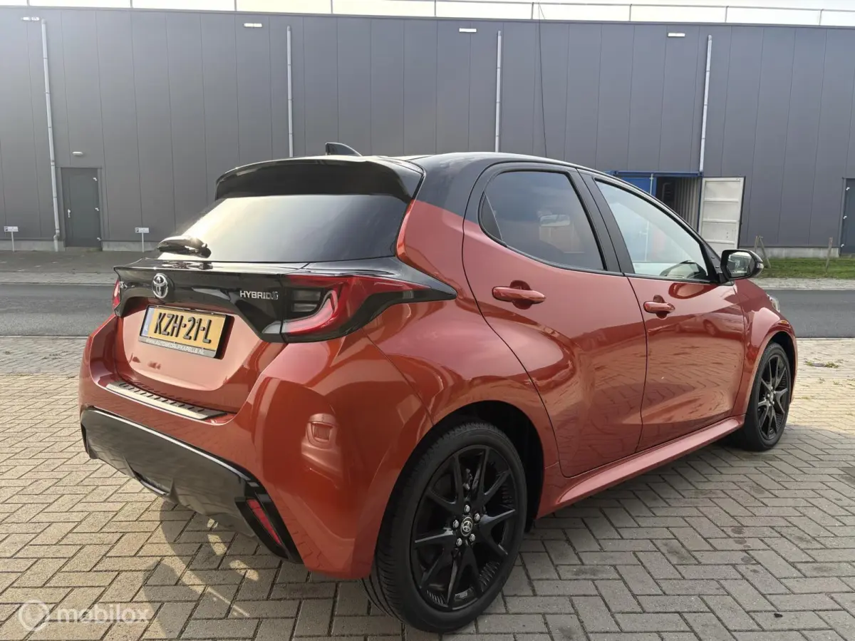 1.5 Hybrid Executive