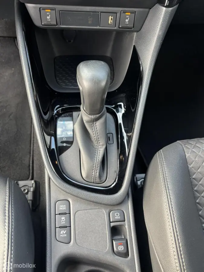 1.5 Hybrid Executive