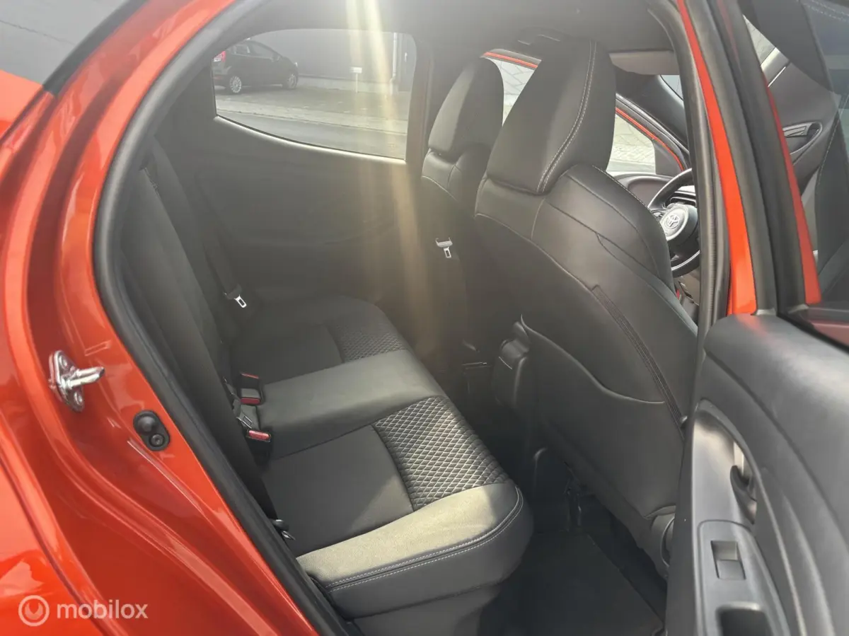 1.5 Hybrid Executive