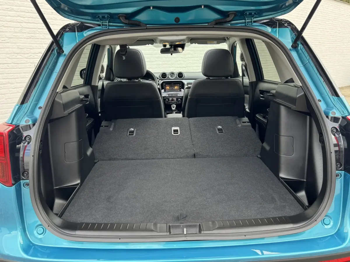 1.5 Hybrid Style Rhino Edition Automaat Pano Camera Adaptive Cruise Stoelverw