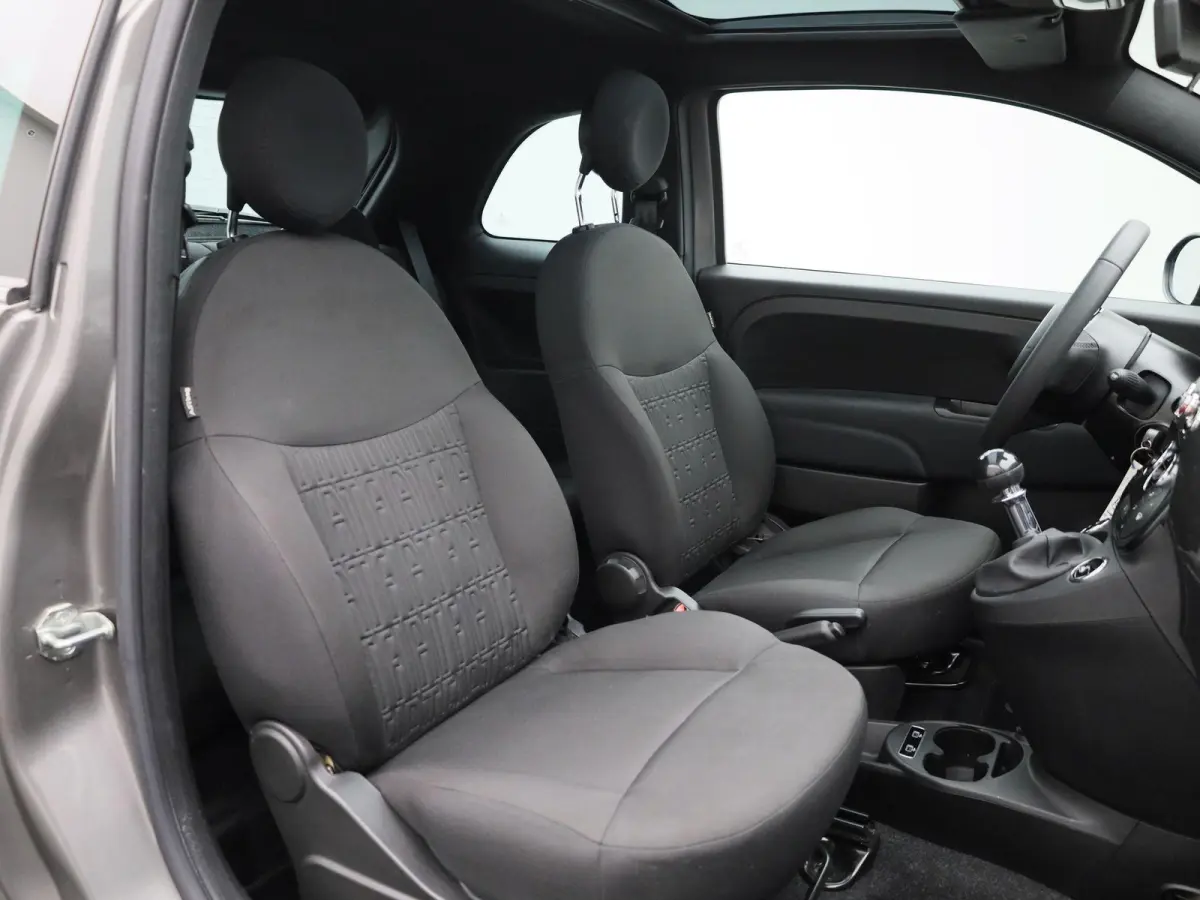 1.0 Hybrid Dolcevita | Panoramadak | Climate control | Apple Carplay/Android Auto | LMV  16" |