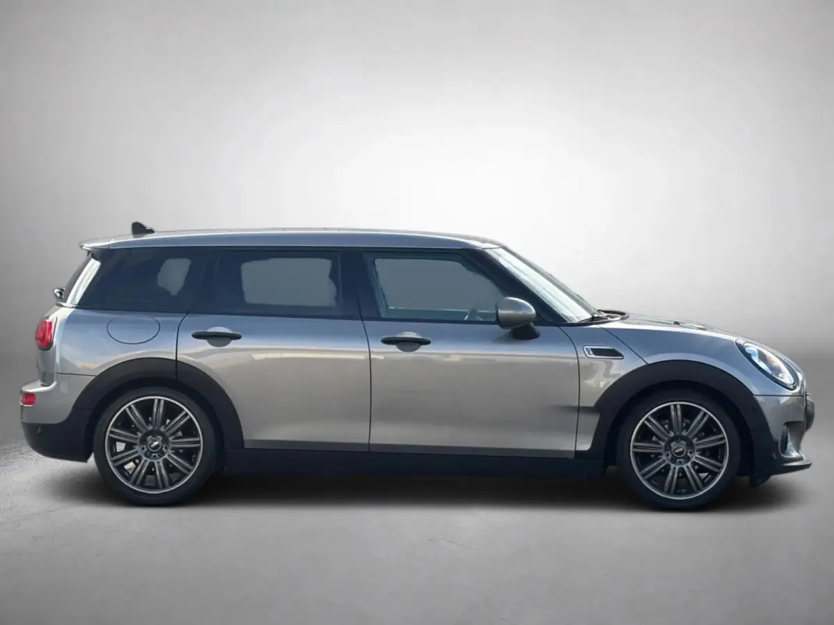 1.5 One Chili 5drs (Goed OnderH, StoelV, Carplay (optioneel), Leder, StoelV, Climate Con, Etc)