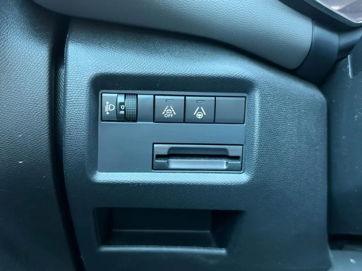 1.2 PureTech Automaat Feel | Navigatie | Adaptive cruise | Camera | Trekhaak