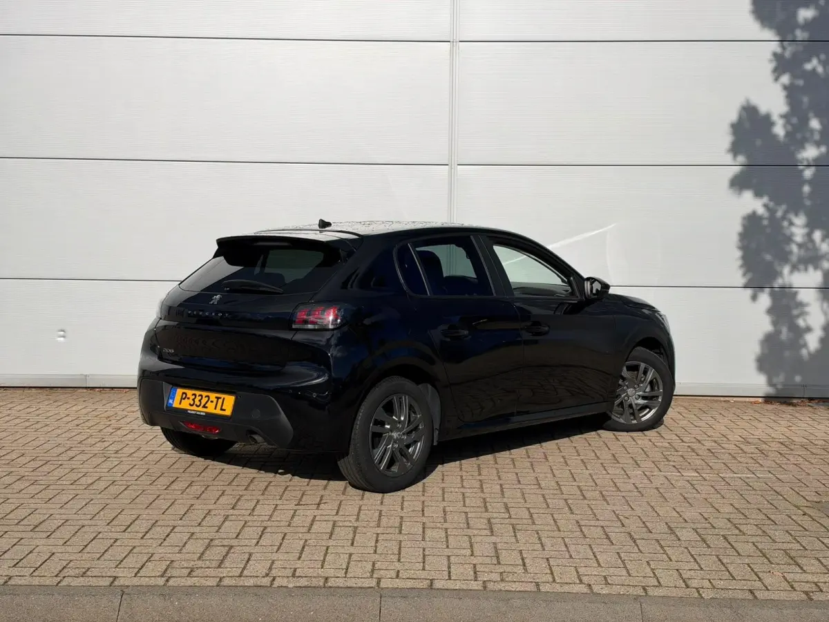 1.2 PureTech Active Pack | Parkeersensoren | Airco | Apple Carplay/Android Auto