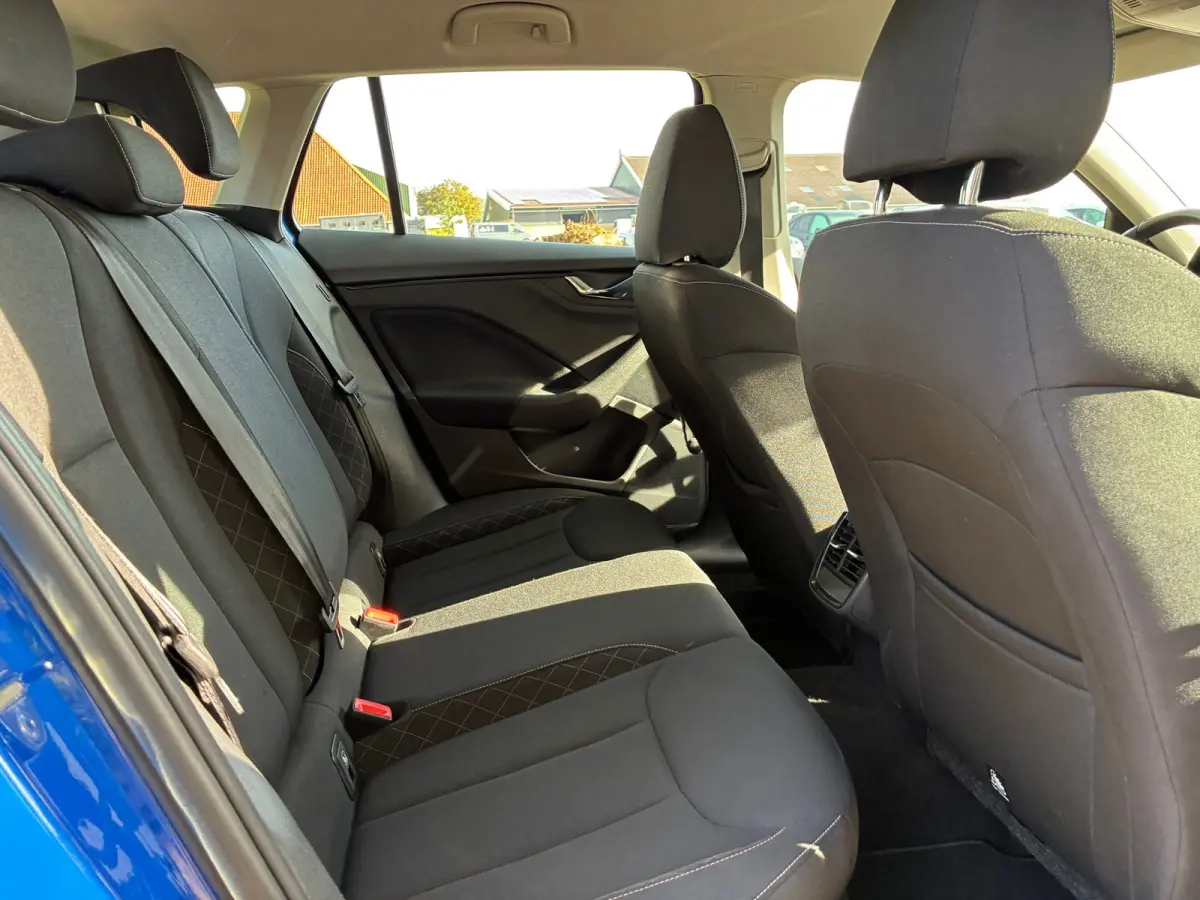 1.0 TSI Ambition | ACC + Airco + Navi nu € 9.975,-!!!