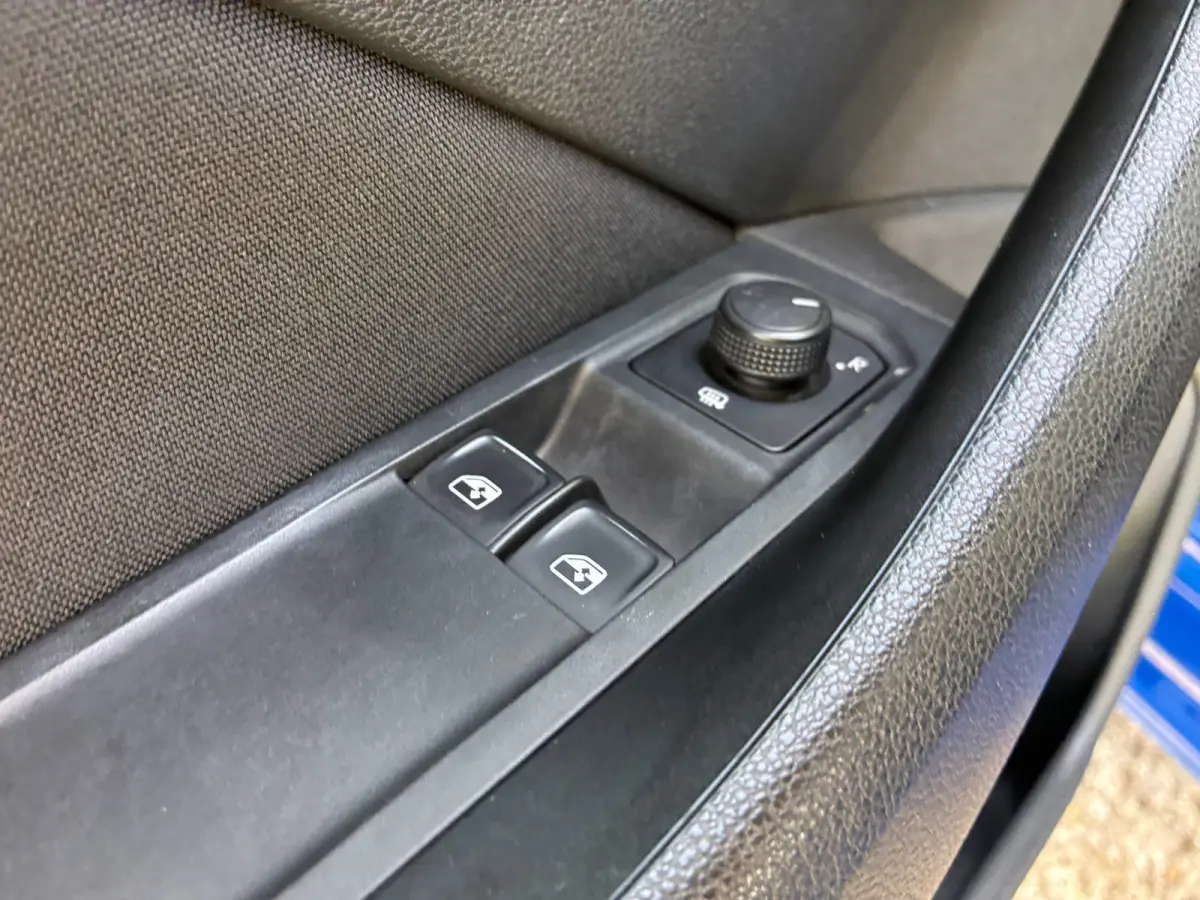 1.0 TSI Ambition | ACC + Airco + Navi nu € 9.975,-!!!