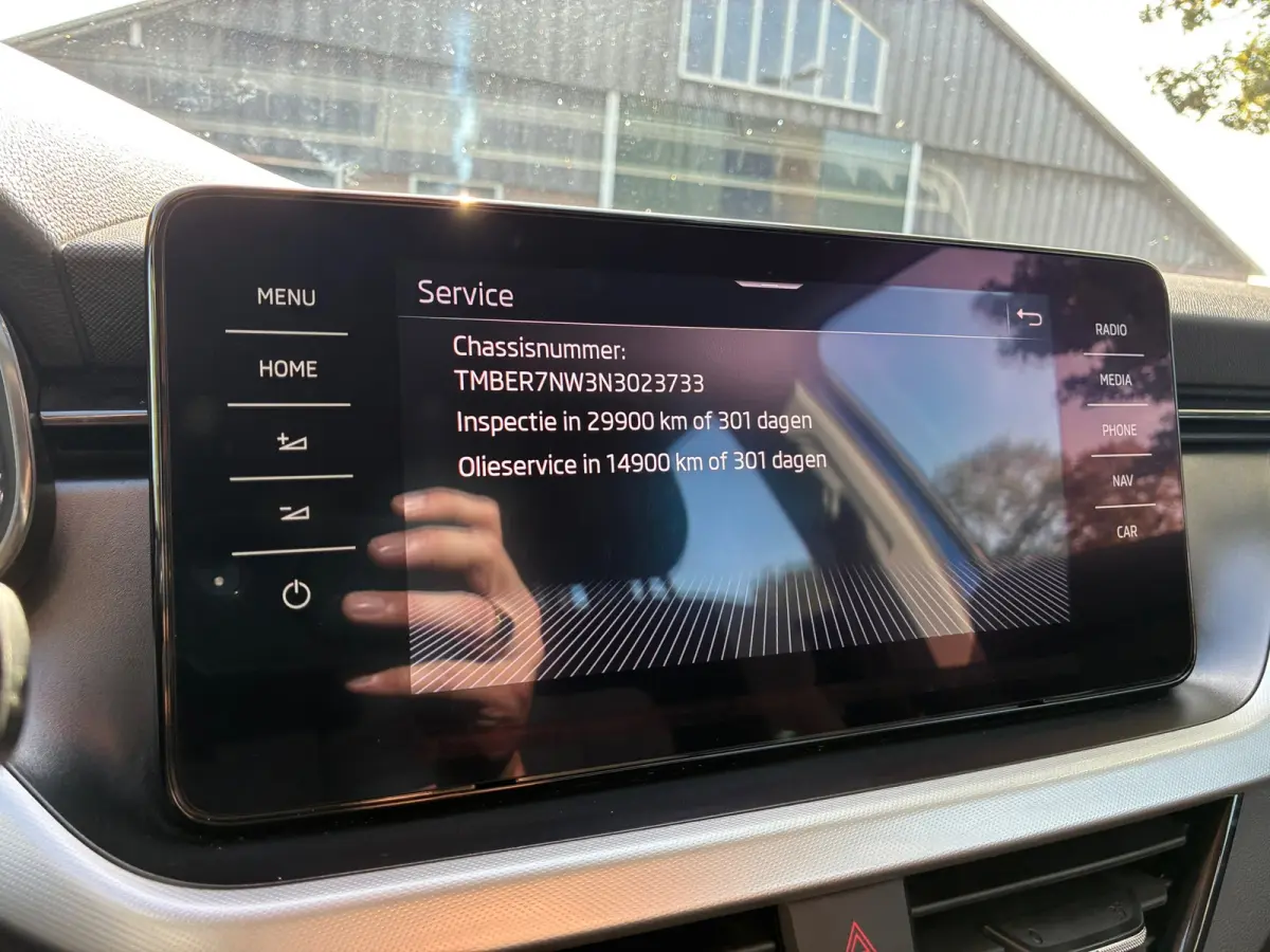 1.0 TSI Ambition | ACC + Airco + Navi nu € 9.975,-!!!