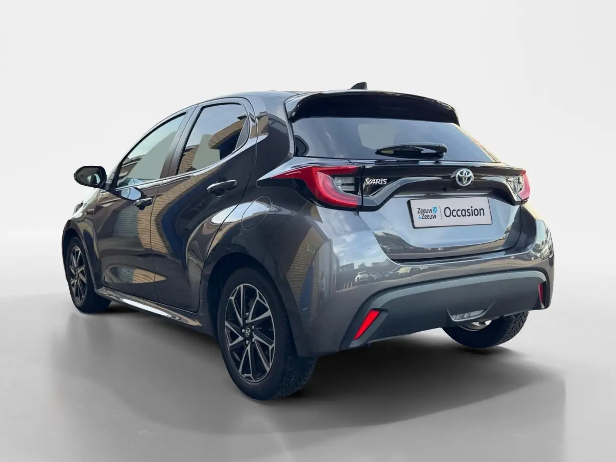 1.5 Hybrid Style | Navigatie | Climate control | Parkeer camera | Stoel verwarming | Keyless