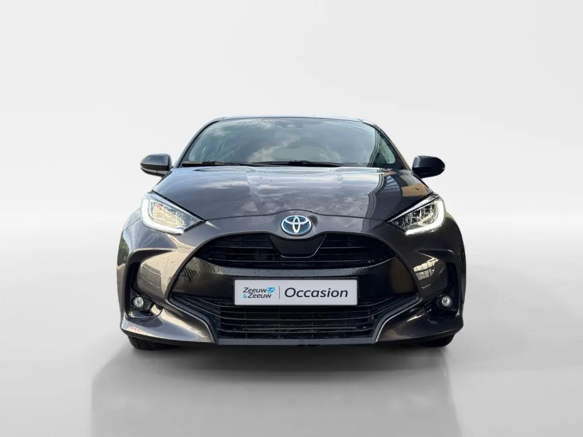 1.5 Hybrid Style | Navigatie | Climate control | Parkeer camera | Stoel verwarming | Keyless