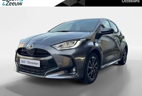 1.5 Hybrid Style | Navigatie | Climate control | Parkeer camera | Stoel verwarming | Keyless