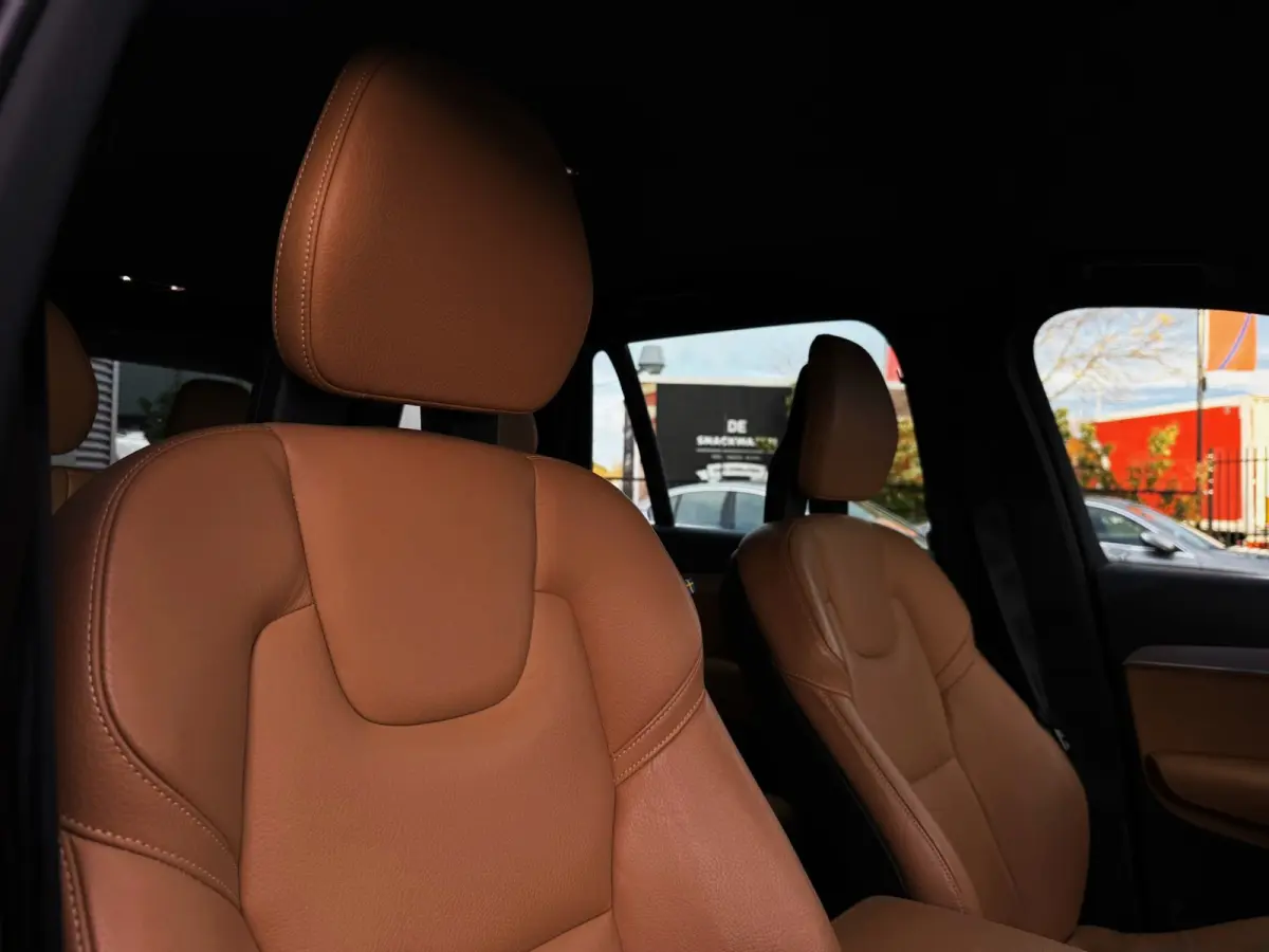 2.0 D4 90th Anniversary Edition 190PK|Full Led|Adaptive Cruise|StoelVW|Carplay|7-Zits|Lane Assist|Camera|Trekhaak|Isofi
