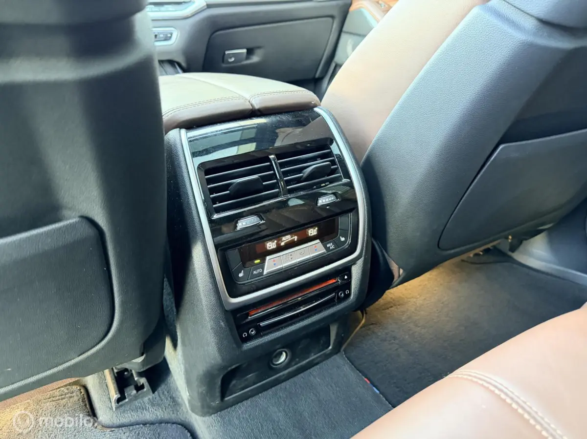 M50i High Executive BTW BOMVOLL TOPSTAAT!!!