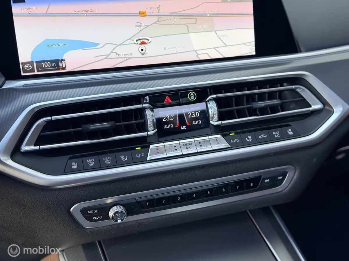 M50i High Executive BTW BOMVOLL TOPSTAAT!!!