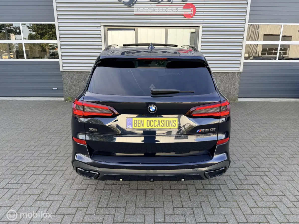 M50i High Executive BTW BOMVOLL TOPSTAAT!!!