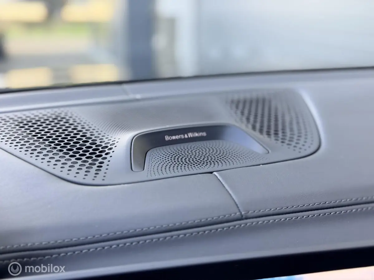 M50i High Executive BTW BOMVOLL TOPSTAAT!!!