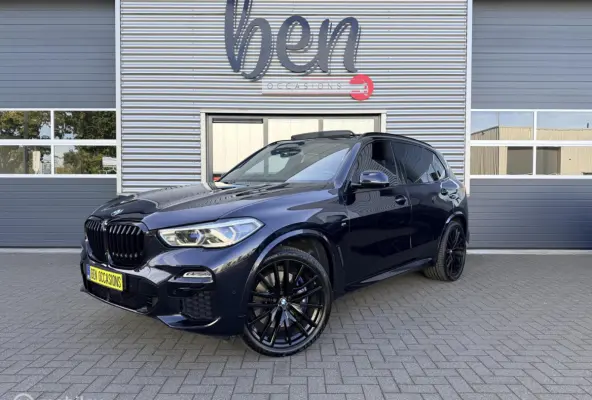 M50i High Executive BTW BOMVOLL TOPSTAAT!!!